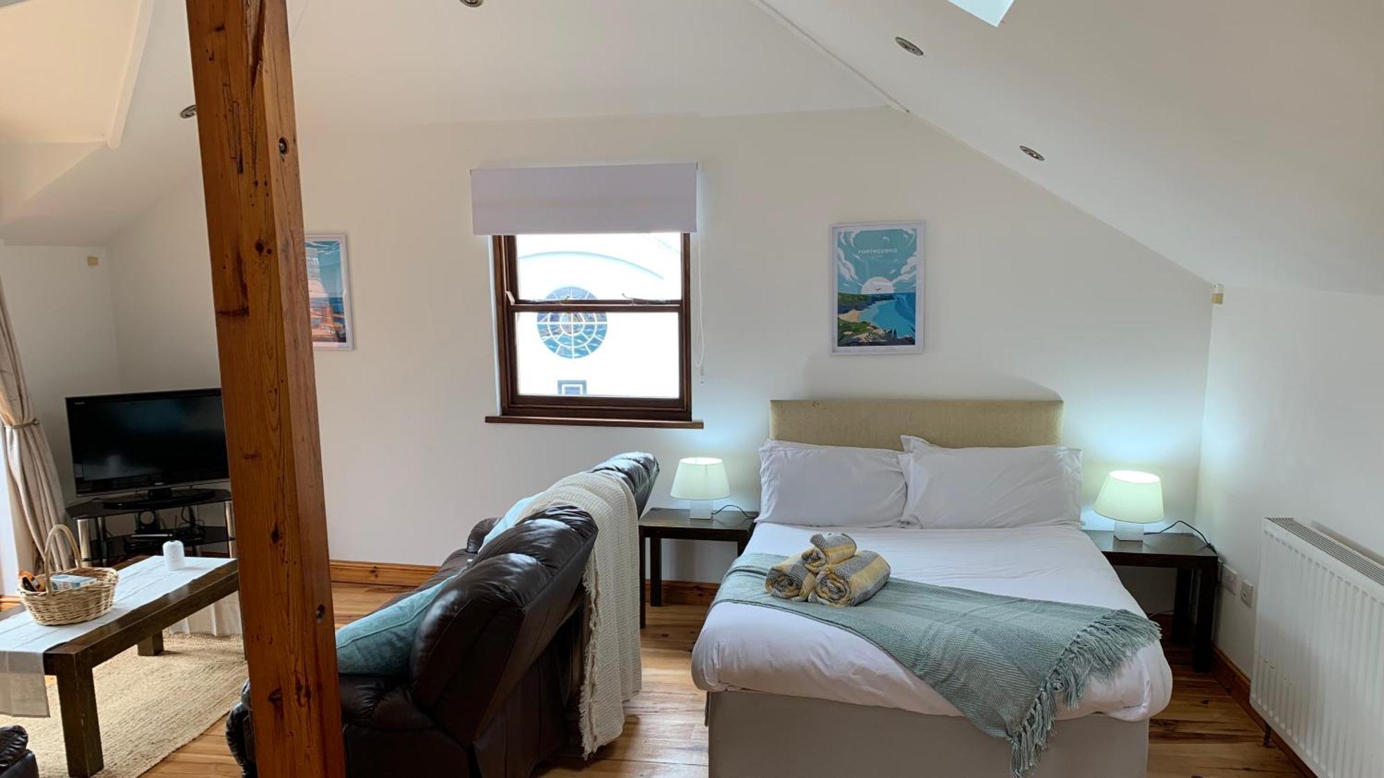 Penthouse 3 - Spacious Harbourside Apartment With Stunning Sea Views Πενζάνς Εξωτερικό φωτογραφία